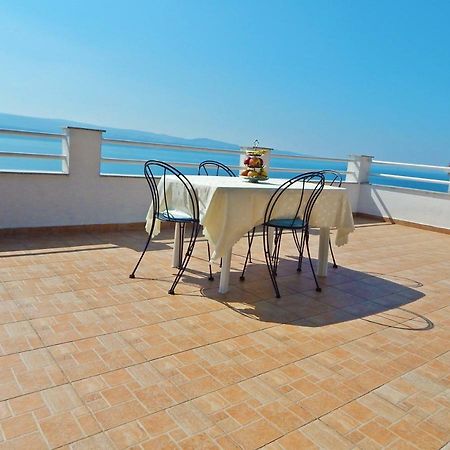 Apartment Kovacic Omiš Eksteriør bilde