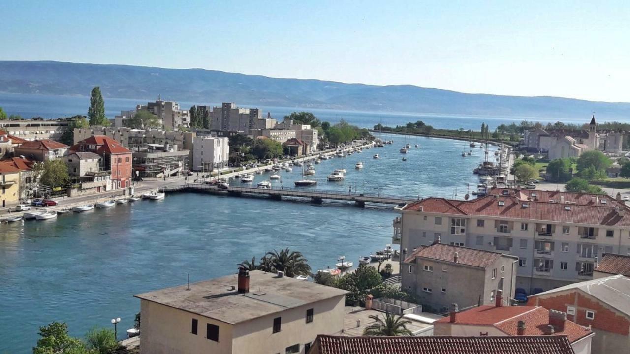Apartment Kovacic Omiš Eksteriør bilde